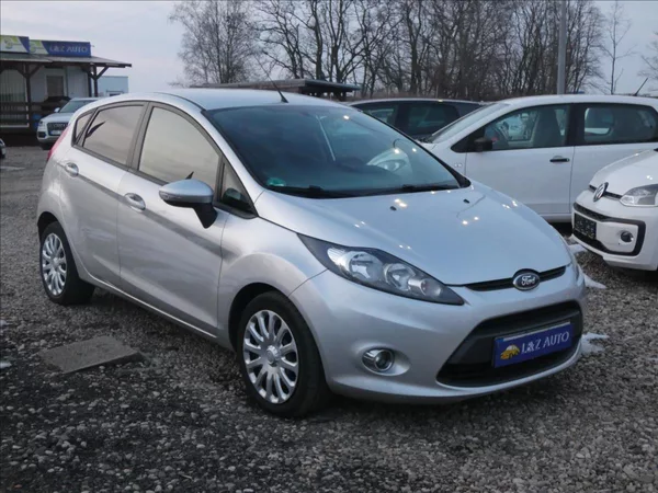 Ford Fiesta 1,4 TDCI - foto 3