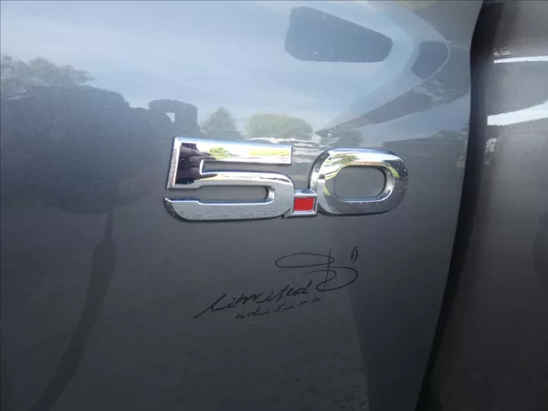 Ford Mustang 5,0 GT V8 - foto 18