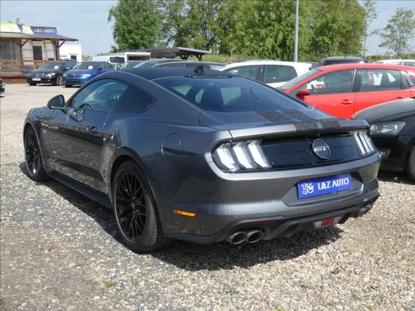 Ford Mustang 5,0 GT V8 - foto 6