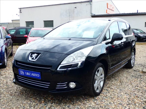Peugeot 5008 1,6 THP