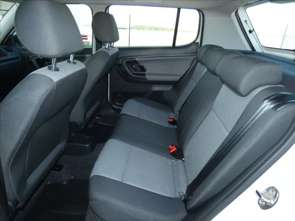 Škoda Fabia 1,6 TDI - foto 9