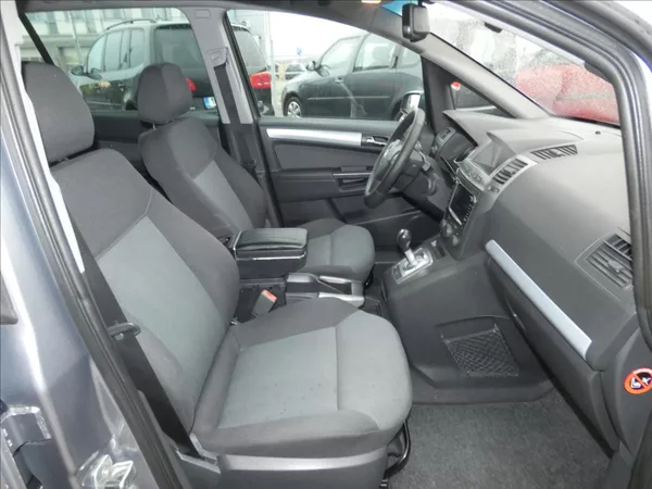 Opel Zafira 1,8 16V - foto 11