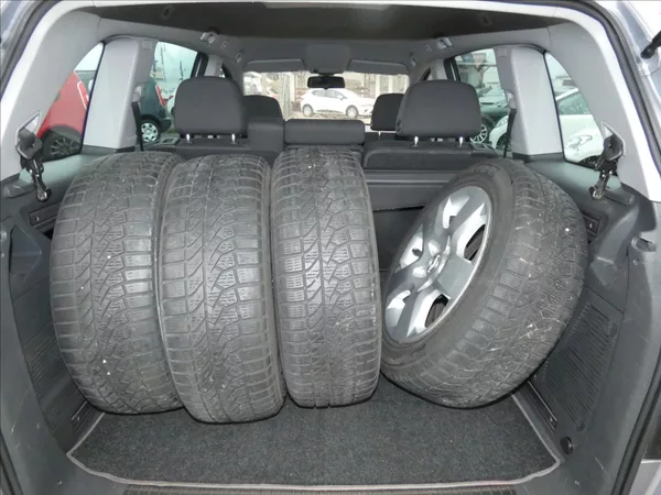 Opel Zafira 1,8 16V - foto 13