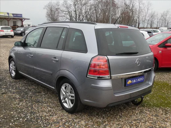 Opel Zafira 1,8 16V - foto 6