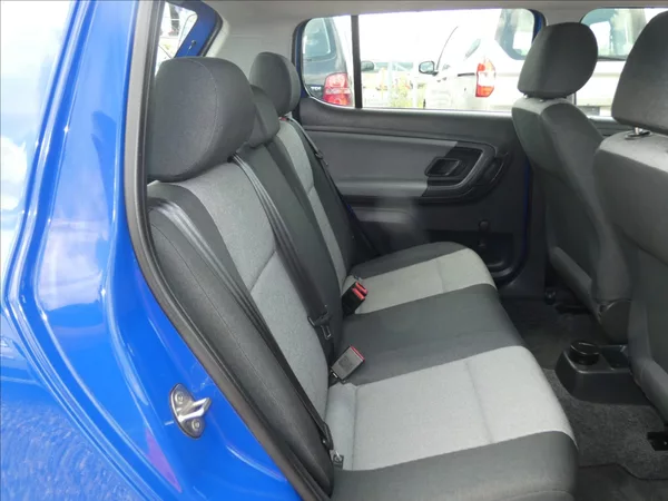 Škoda Fabia 1,4 16V - foto 11