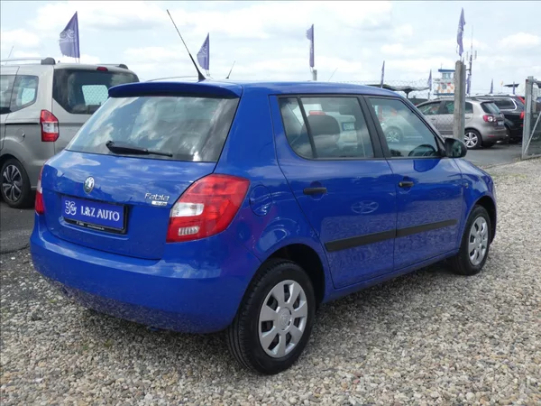 Škoda Fabia 1,4 16V - foto 4