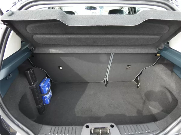 Ford Fiesta 1,2 - foto 12