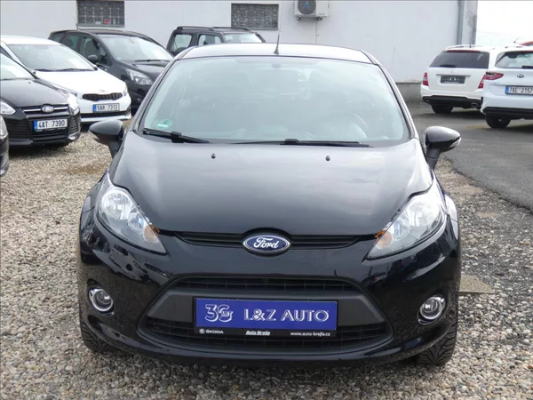 Ford Fiesta 1,2 - foto 2