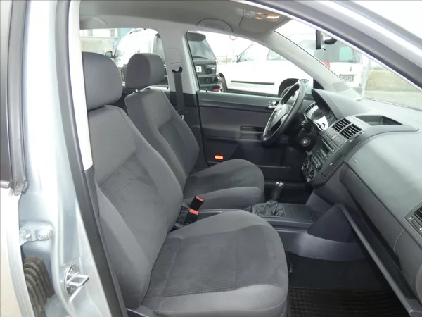 Volkswagen Polo 1,4 16V - foto 10