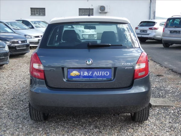 Škoda Fabia 1,4 16V - foto 5