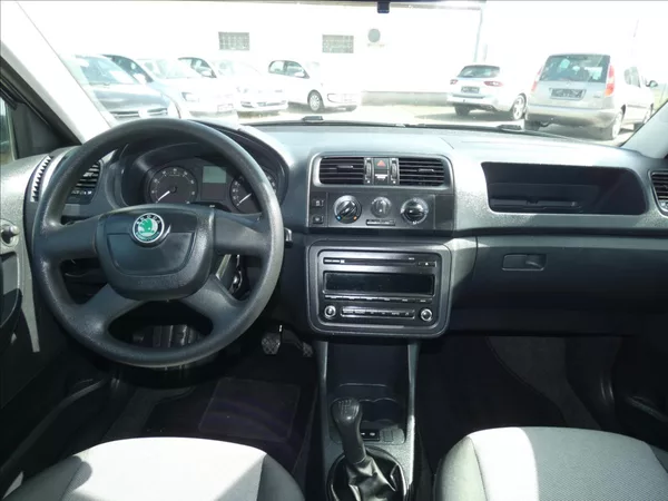 Škoda Fabia 1,4 16V - foto 7