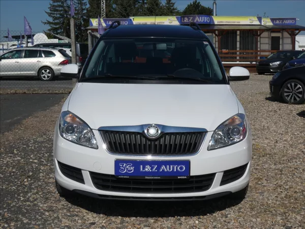 Škoda Roomster 1,2 TSI - foto 2