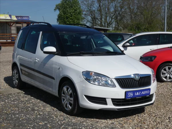 Škoda Roomster 1,2 TSI - foto 3