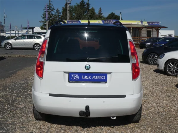 Škoda Roomster 1,2 TSI - foto 5