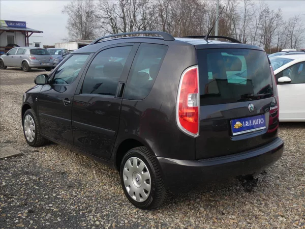 Škoda Roomster 1,2 TSI Style - foto 6