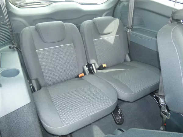 Ford Grand C-MAX 2,0 TDCi - foto 13