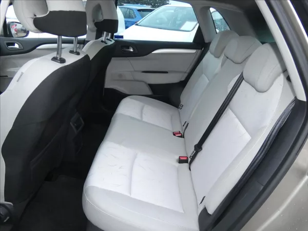 Citroën C4 1,6 VTi - foto 9