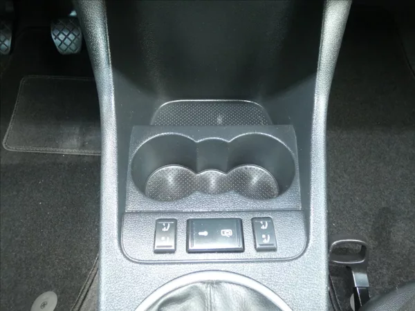 Škoda Roomster 1,4 16 V - foto 11