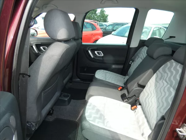 Škoda Roomster 1,4 16 V - foto 13