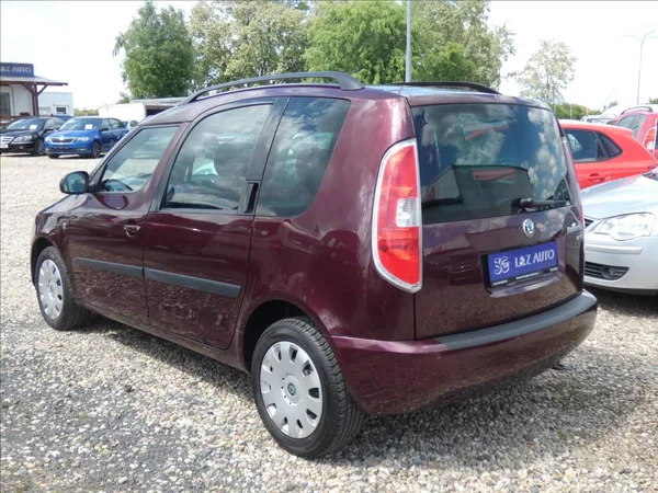 Škoda Roomster 1,4 16 V - foto 4