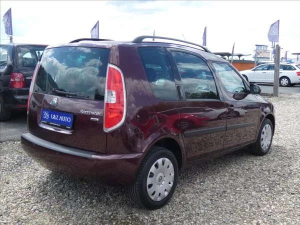 Škoda Roomster 1,4 16 V - foto 6