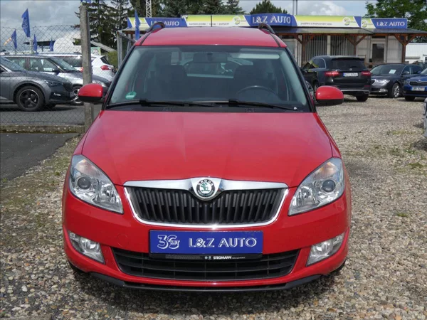 Škoda Roomster 1,2 TSI - foto 2