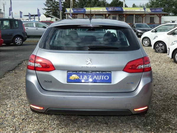 Peugeot 308 1,6 SW HDi - foto 6