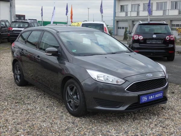 Ford Focus 1,0 EcoBoost - foto 3