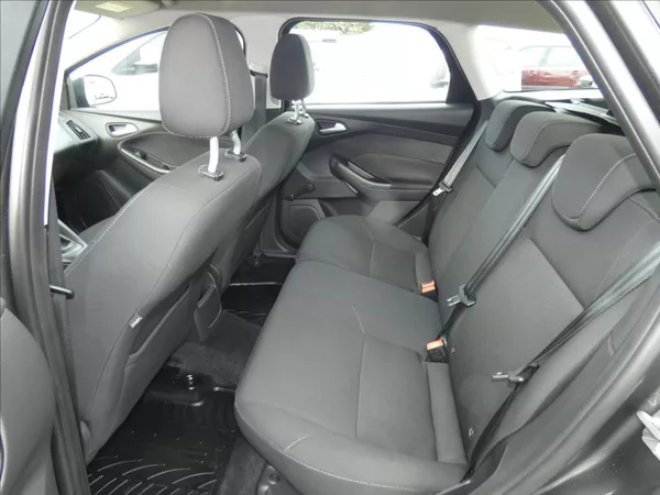 Ford Focus 1,0 EcoBoost - foto 9