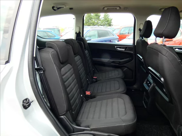 Ford Galaxy 2,0 TDCi - foto 12