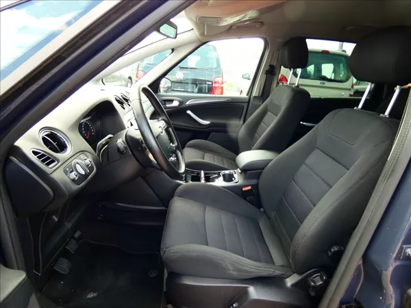 Ford S-MAX 1,6 EcoBoost - foto 8