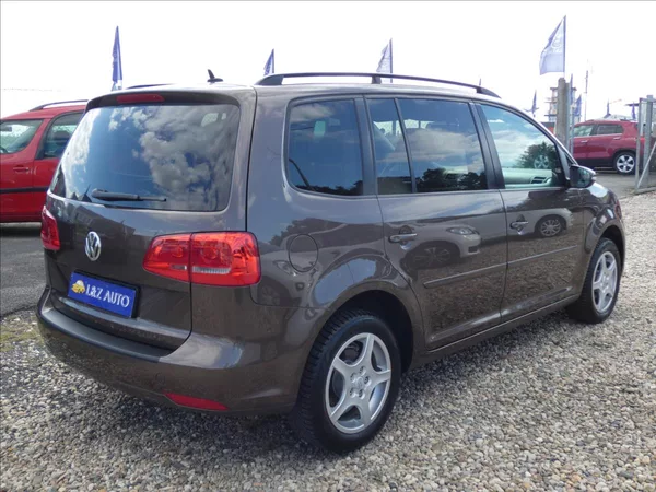 Volkswagen Touran 1,6 TDI - foto 6