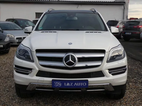Mercedes-Benz GL 3,0 350 Bluetec 4Matic - foto 2