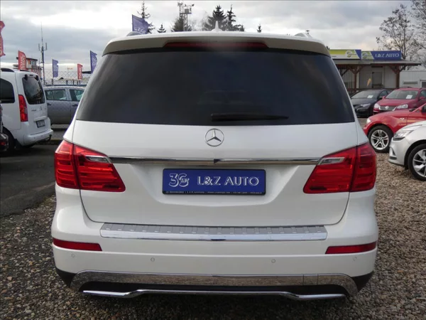 Mercedes-Benz GL 3,0 350 Bluetec 4Matic - foto 5