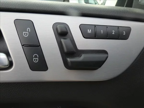 Mercedes-Benz GL 3,0 350 Bluetec 4Matic - foto 9