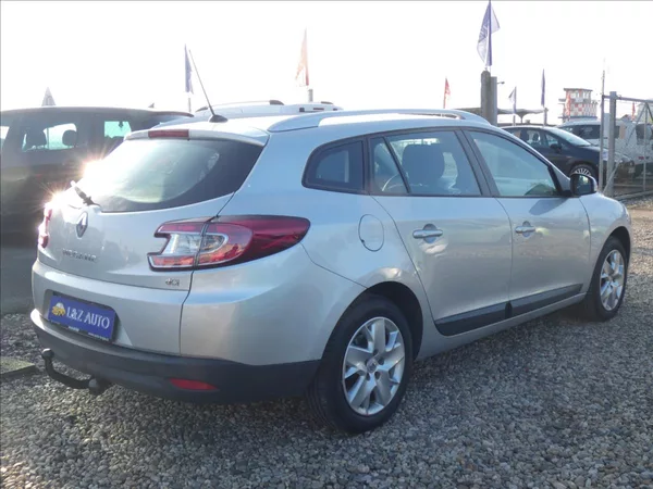 Renault Mégane 1,5 DCI - foto 4