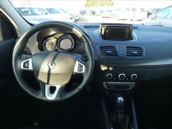 Renault Mégane 1,5 DCI - foto 7