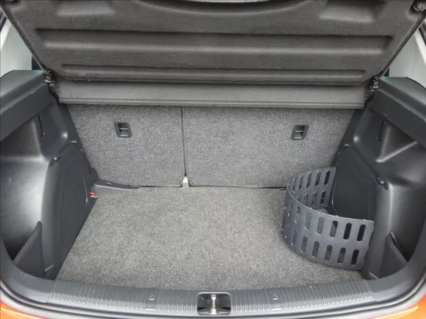 Škoda Fabia 1,2 HTP - foto 15