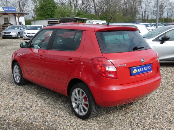 Škoda Fabia 1,2 HTP - foto 6
