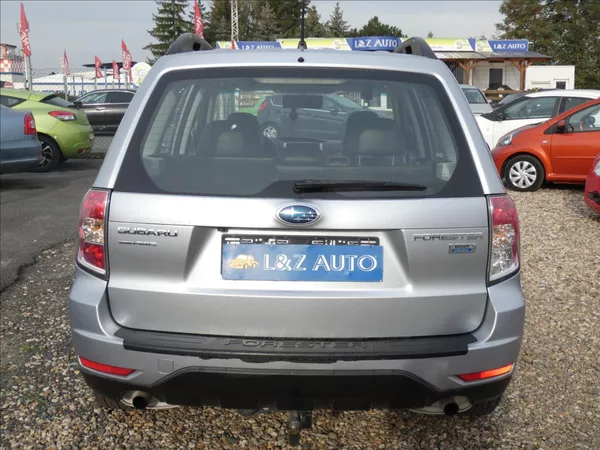 Subaru Forester 2,0 D 4X4 - foto 5
