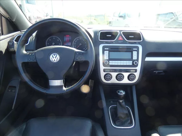 Volkswagen EOS 2,0 TDI - foto 11