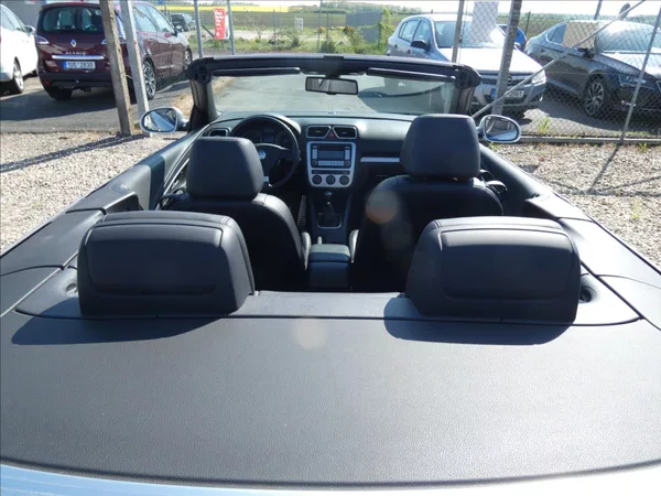 Volkswagen EOS 2,0 TDI - foto 15