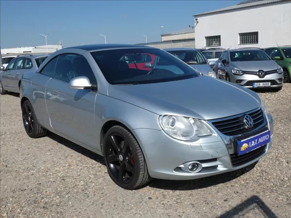 Volkswagen EOS 2,0 TDI - foto 3