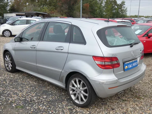 Mercedes-Benz Třídy B 2,0 180 CDI - foto 6