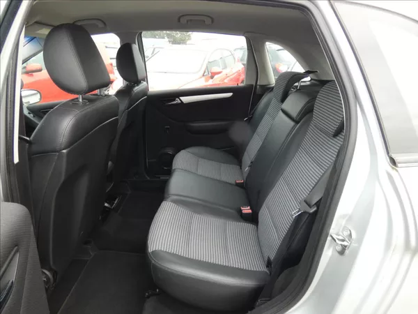 Mercedes-Benz Třídy B 2,0 180 CDI - foto 9