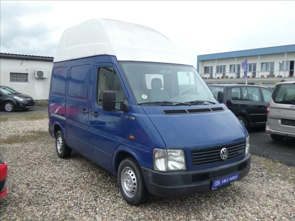 Volkswagen Crafter LT 28 2,5 TDi - foto 3