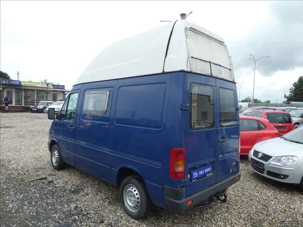 Volkswagen Crafter LT 28 2,5 TDi - foto 4