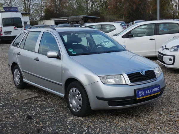Škoda Fabia 1,4 16 V - foto 3
