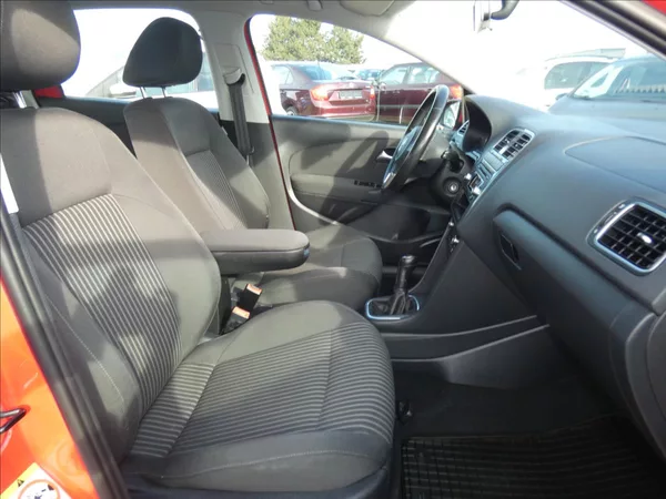 Volkswagen Polo 1,2 TFSi - foto 10
