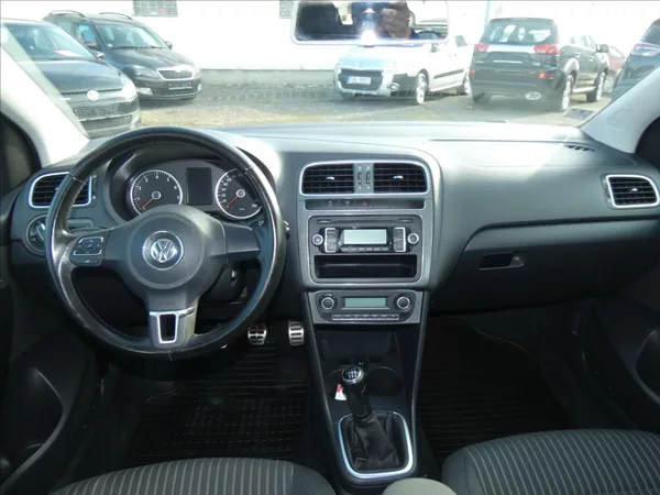 Volkswagen Polo 1,2 TFSi - foto 2